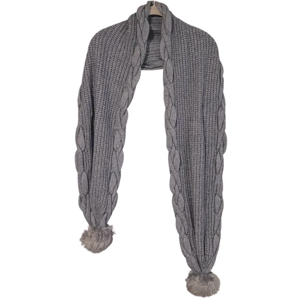 Reiss oversized cableknit scarf faux fur pom pom cashmere wool grey luxury